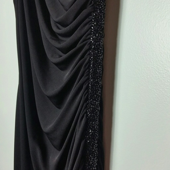 Laundry by Shelli Segal gown - Picture 4 of 7